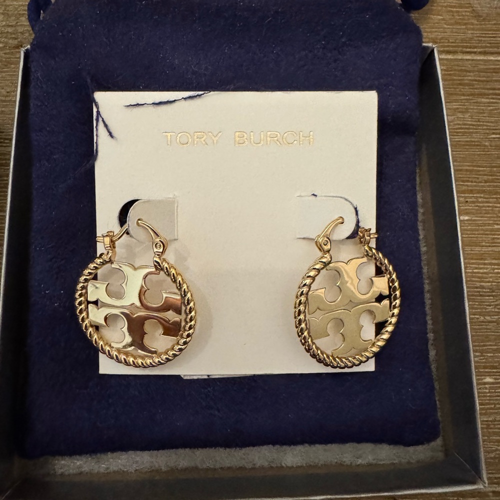 Tory Burch Rope Logo Hoop Earrings - Picture 2 of 4